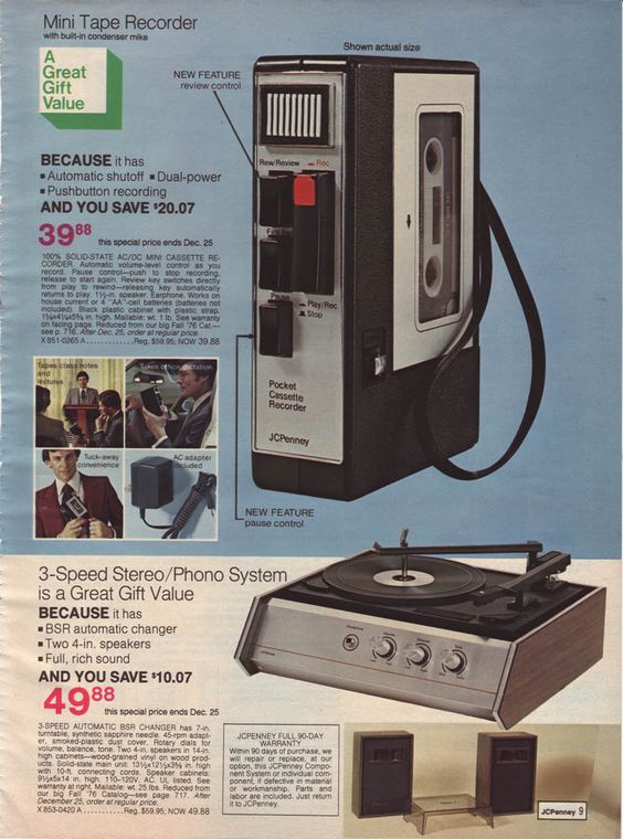 We’re Rolling Our Eyes At How Ridiculous these Vintage Technology Ads Are