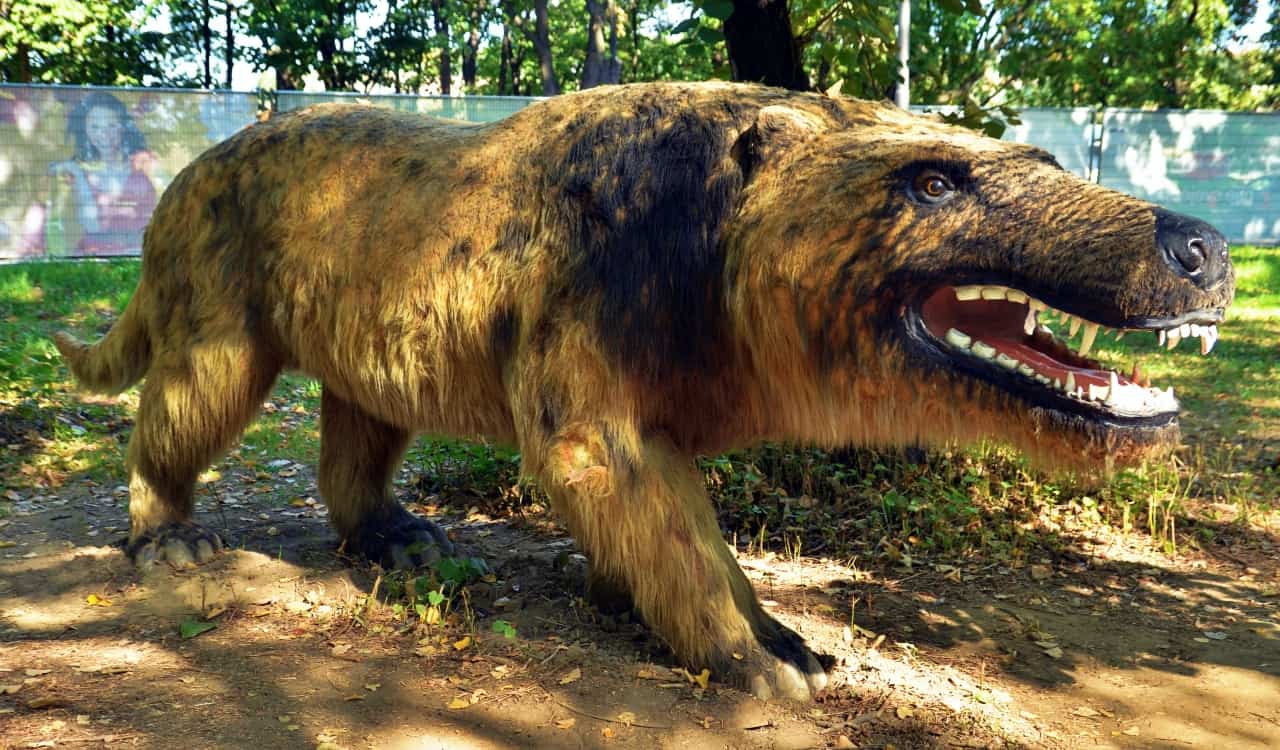 These Threatening Prehistoric Predators Would Wreak Havoc Today