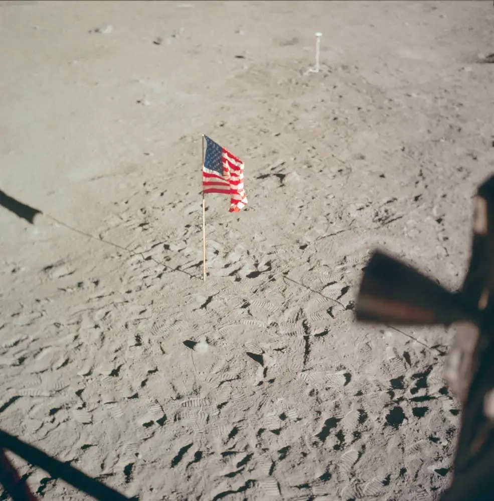 31 Facts That Prove the Moon Landing Wasn’t a Hoax