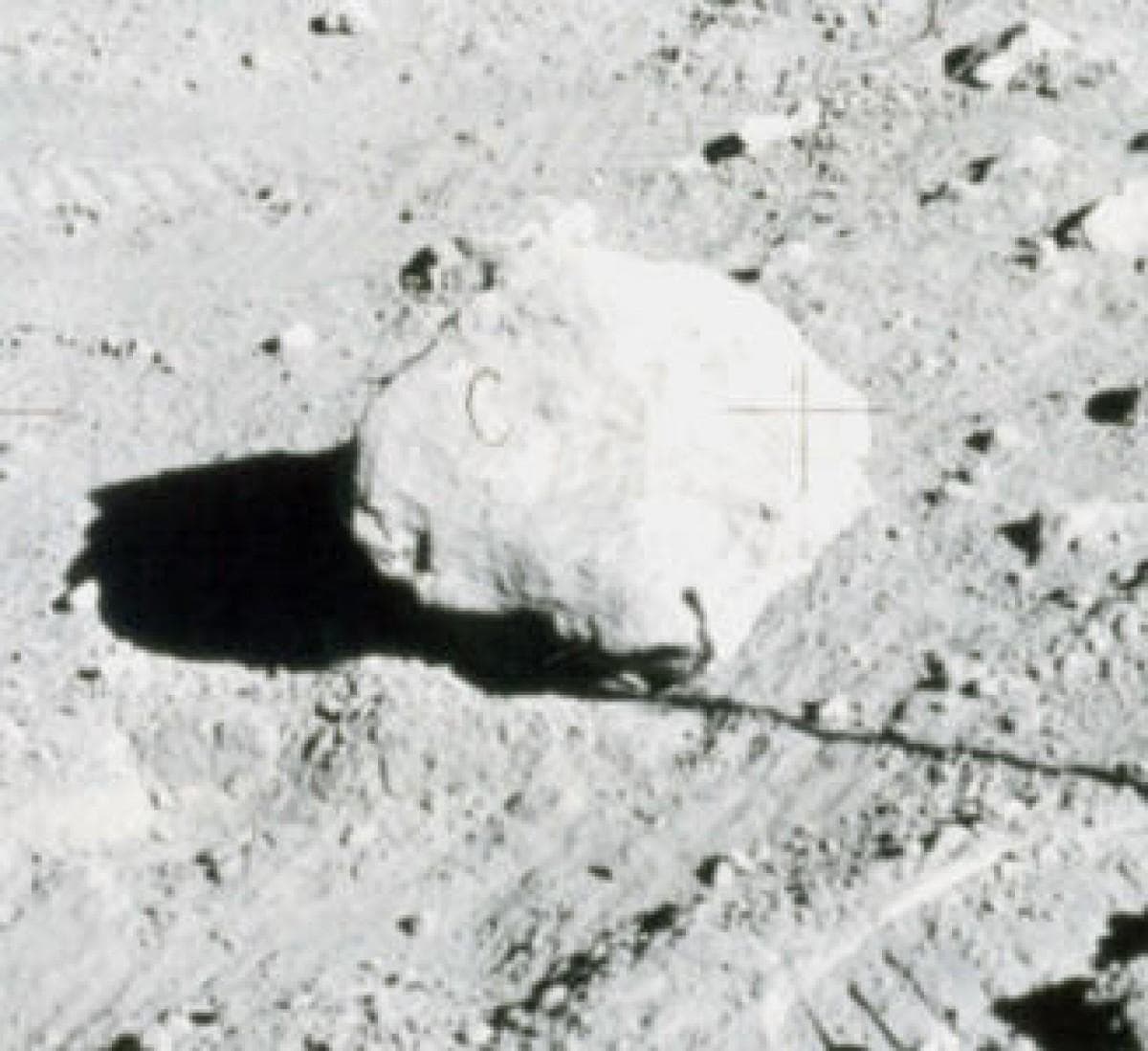 31 Facts That Prove the Moon Landing Wasn’t a Hoax