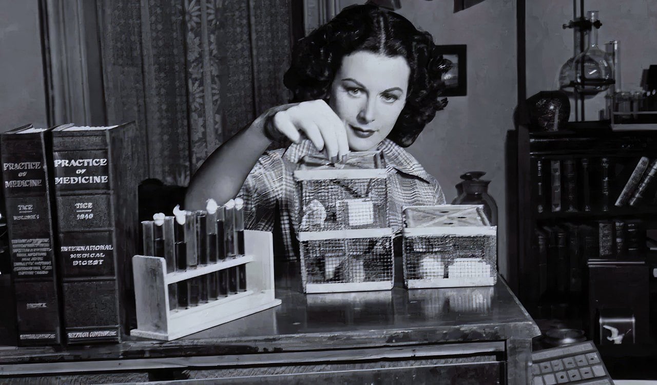 Vintage Photographs That Show Science Has Always Been Mind-Blowing