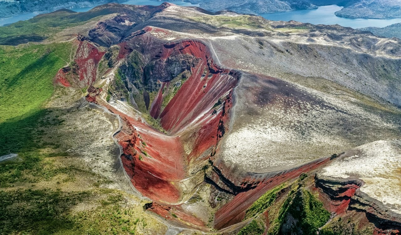 The Most Infamous Volcano Eruptions In History