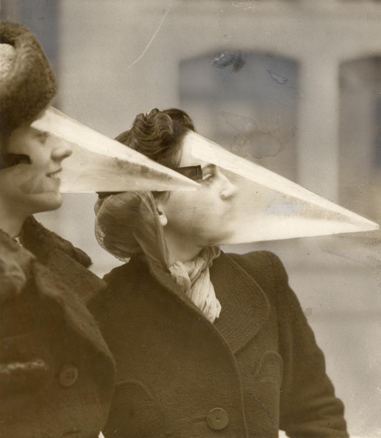 Photos of Totally Bizarre Inventions From the 1920’s to 70’s