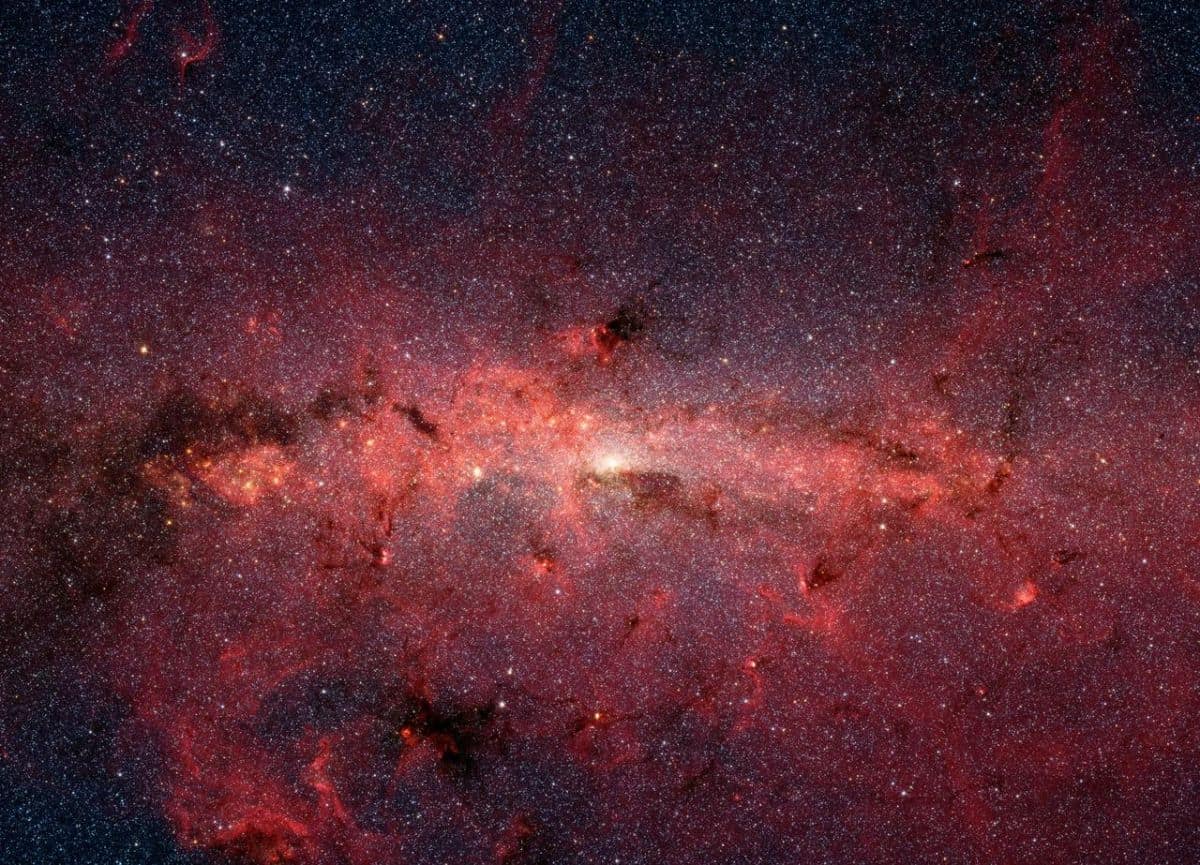 20 Facts About the Milky Way that Are Out of this World