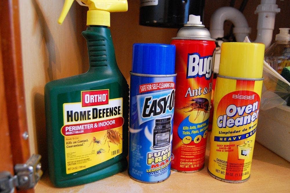 Household Chemicals You Should Never Mix